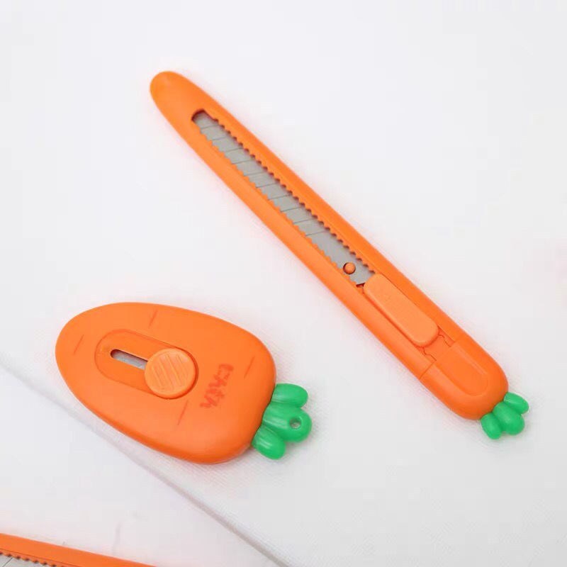 Creative Mini Portable Carrot Paper Cutter